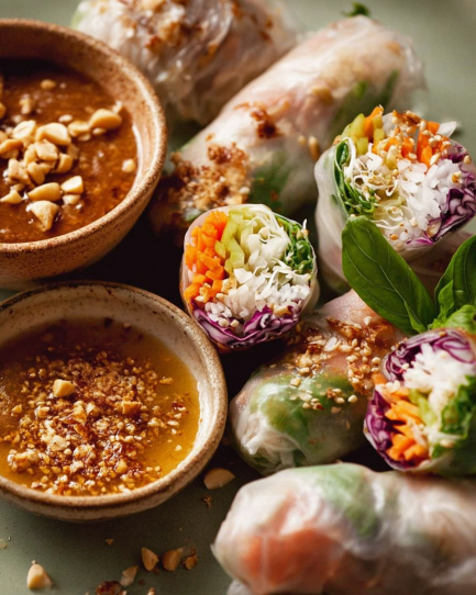 Lemongrass Chicken Rice Paper Rolls